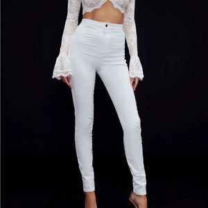 Fashion Nova- Ultra High Rise Skinny Jeans legging- White Size 5